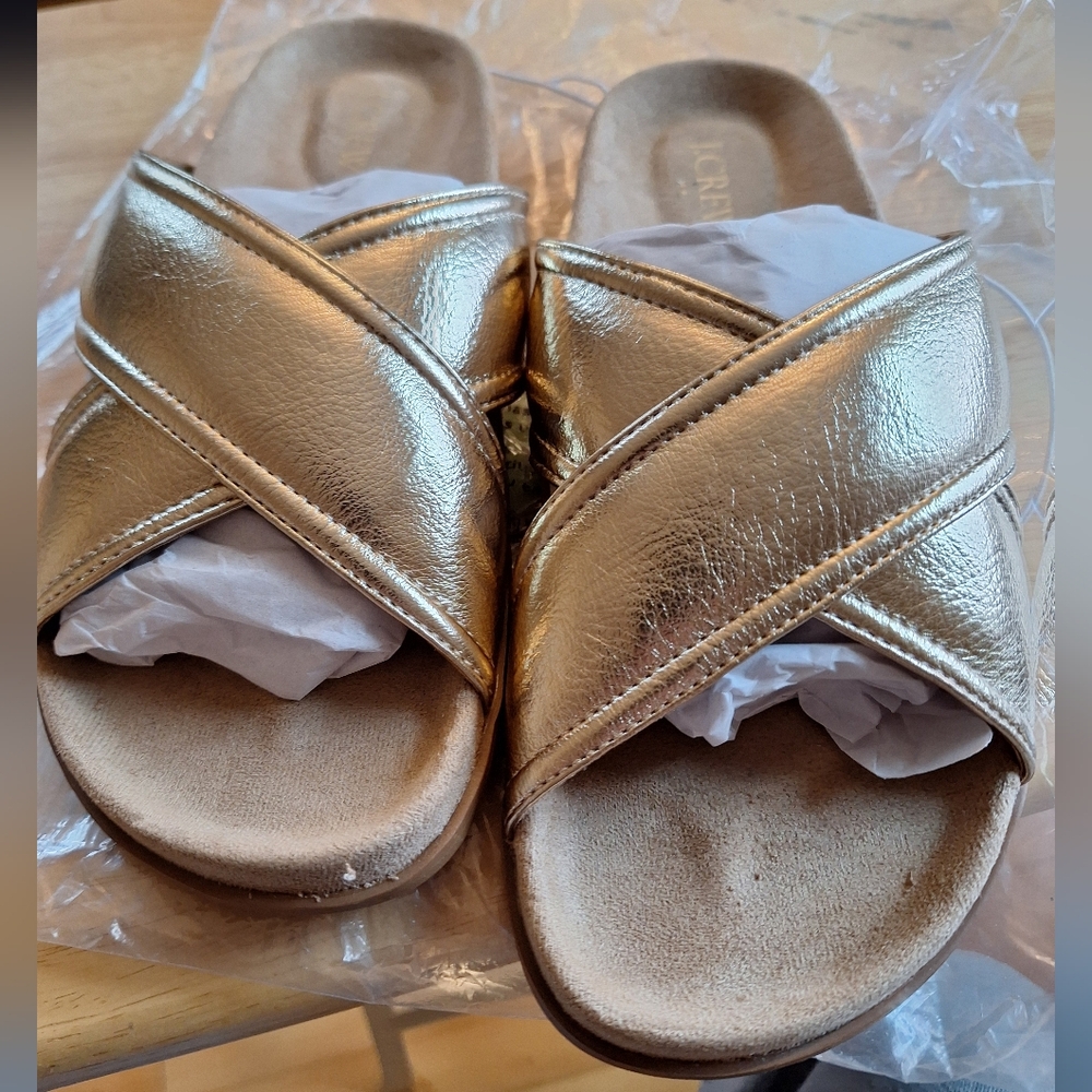 J. Crew Gold Puffy Crisscross Leather Sandals - NWT - Size 9